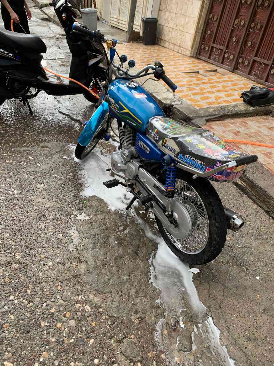 دراجه ايراني سافين 5 كير مكينه 150 كامله مكمله تعمير جديد مناقصها برغي سرعه وشلعه ومعدل ما شاء الله كلشي بيها جديد تعمير من الصفر مكينه قطرت دهن ماتذب كامله سعر 485 مكان اربيل رقم تلفون *********** الدراجه مكفوله من كلشي
