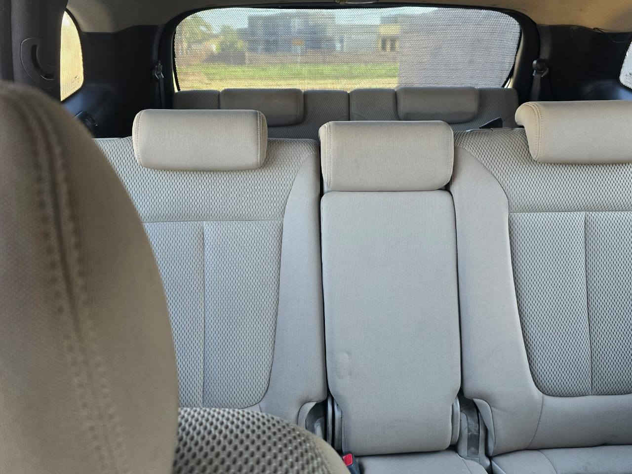 السلام عليكم رمضان كريم علينا وعليكم سنتافيه للبيع موديل 2012 خليجيه سبعه راكب  سياره بها اربع قطع صبغ ابيع حزام يتواجد السياره في بابل رقم بابل الانكليزي    ***********
