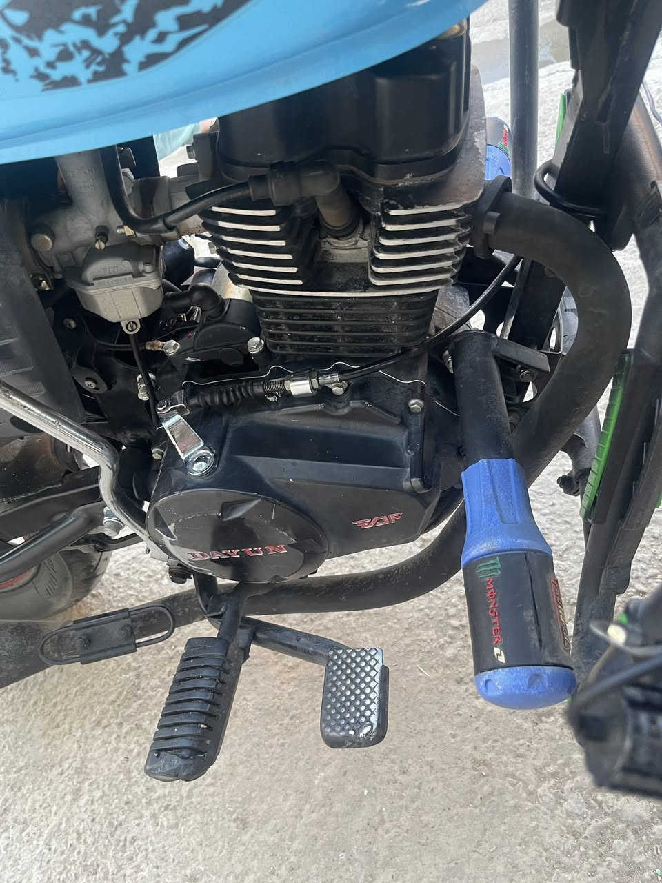 دايوان 23محدثه 26للبيع دراجه خير من الله تجي وتشوف بعينك بدون رقم أوراق أصولي عارضها بواحد ونص وبيها مجال حك الجيه 1،500    رقم(***********)
