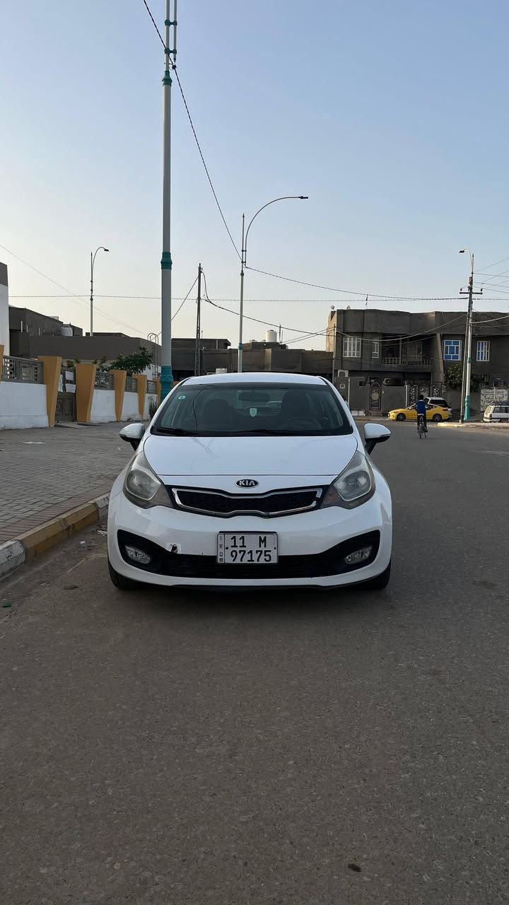 سلام عليكم
كيا ريو موديل 2013
محرك 1600 خليجي
بيها جاملغات اماميه صبغ وبنيد مبدل فقط كما موضح بسونار
سعرها 83 وبيها مجال
السياره جاهره وباسمي العنوان سماوه الرقم ***********
