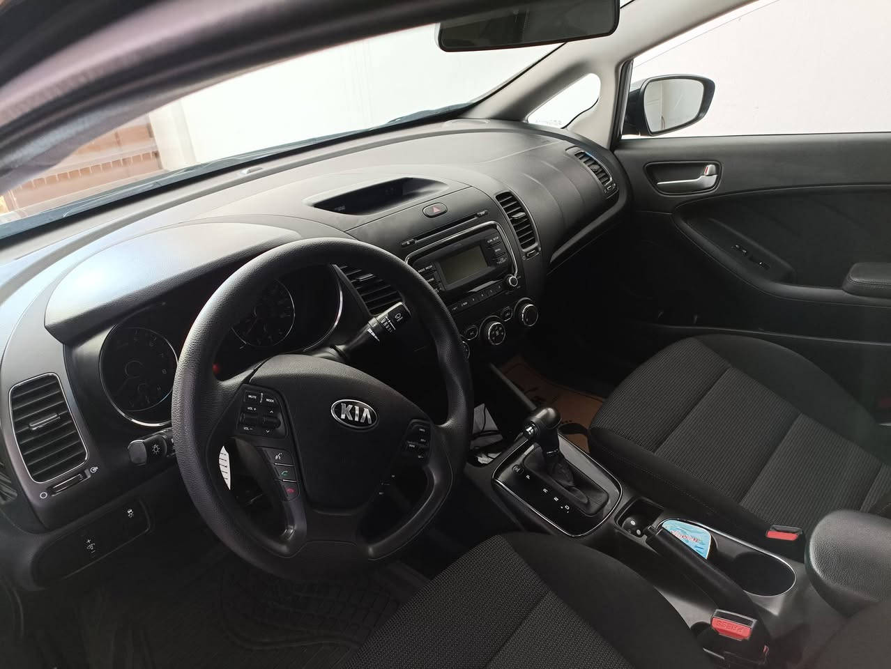 كيا فورتى موديل 2018 محرك 2.0 دوش
كير at
 ماشية 75 الف ميل بدون صبغ بيهه تعديل نص بنيد وكم طعجة بالسقف بدون حالوب شرط 
محرك ما مفتوح
 رقم قديم سنوية ساقطة تحويل شرط مكانها دهوك 
سعر 111 ومجال
***********
