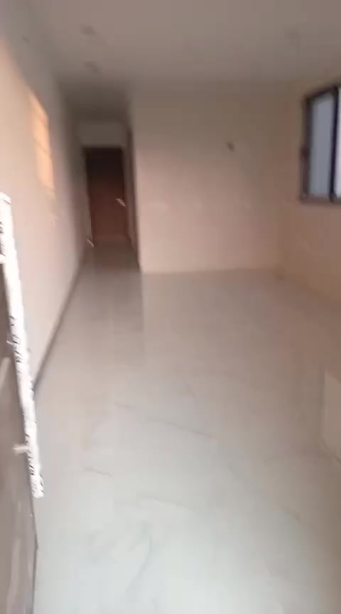 بيت طابق ارضي جديد غرفتين نوم وساله ومطبخ وخدمات بلمعلمين قريب ع السقيفه إيجاره ٦٠٠
***********
