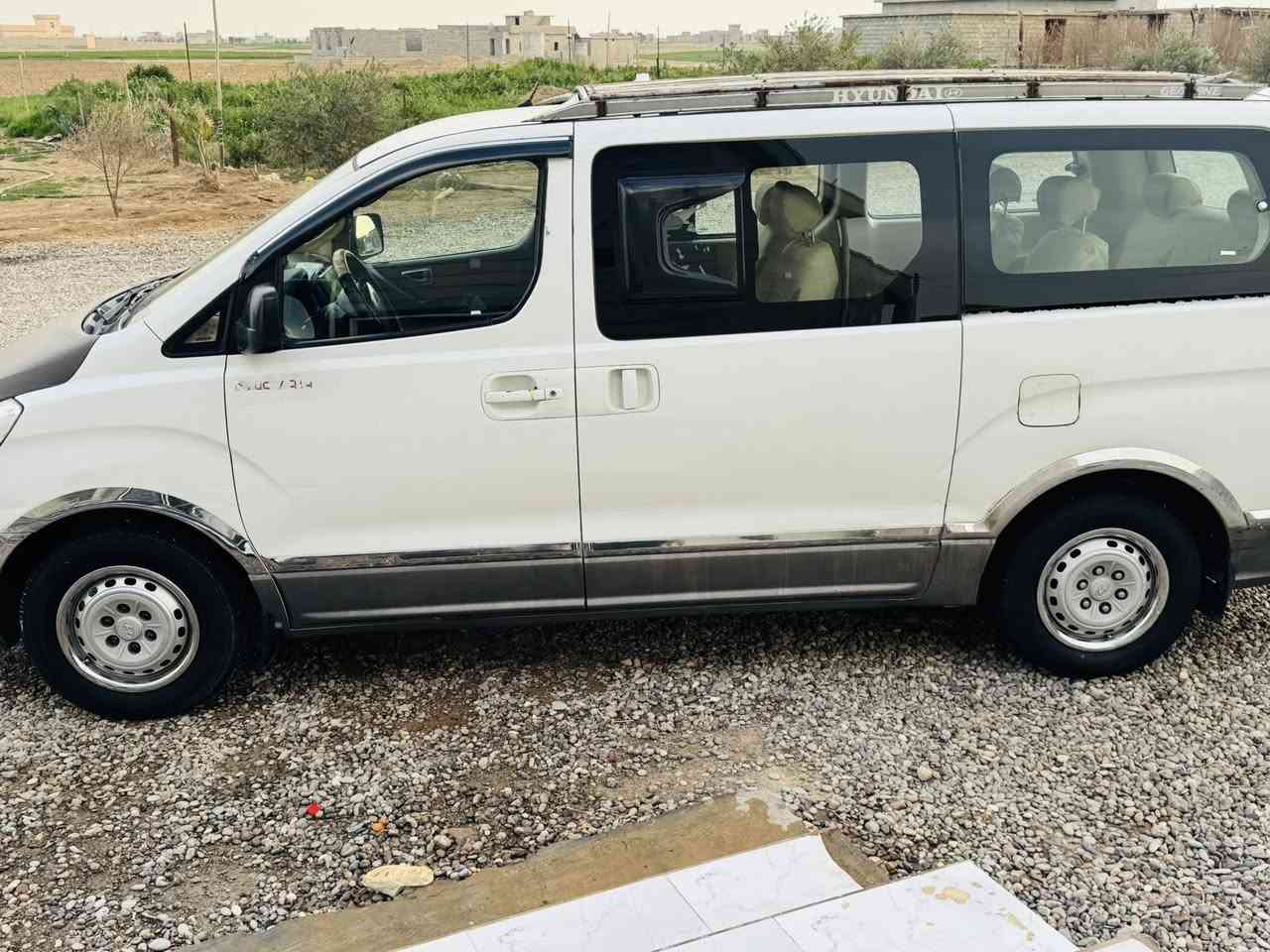 ستاركس للبيع موديل 2011 رقم صلاح الدين دولي محرك كير صدر تاير جديد سنويه لل28 مكان السياره كركوك الحويجه ***********
