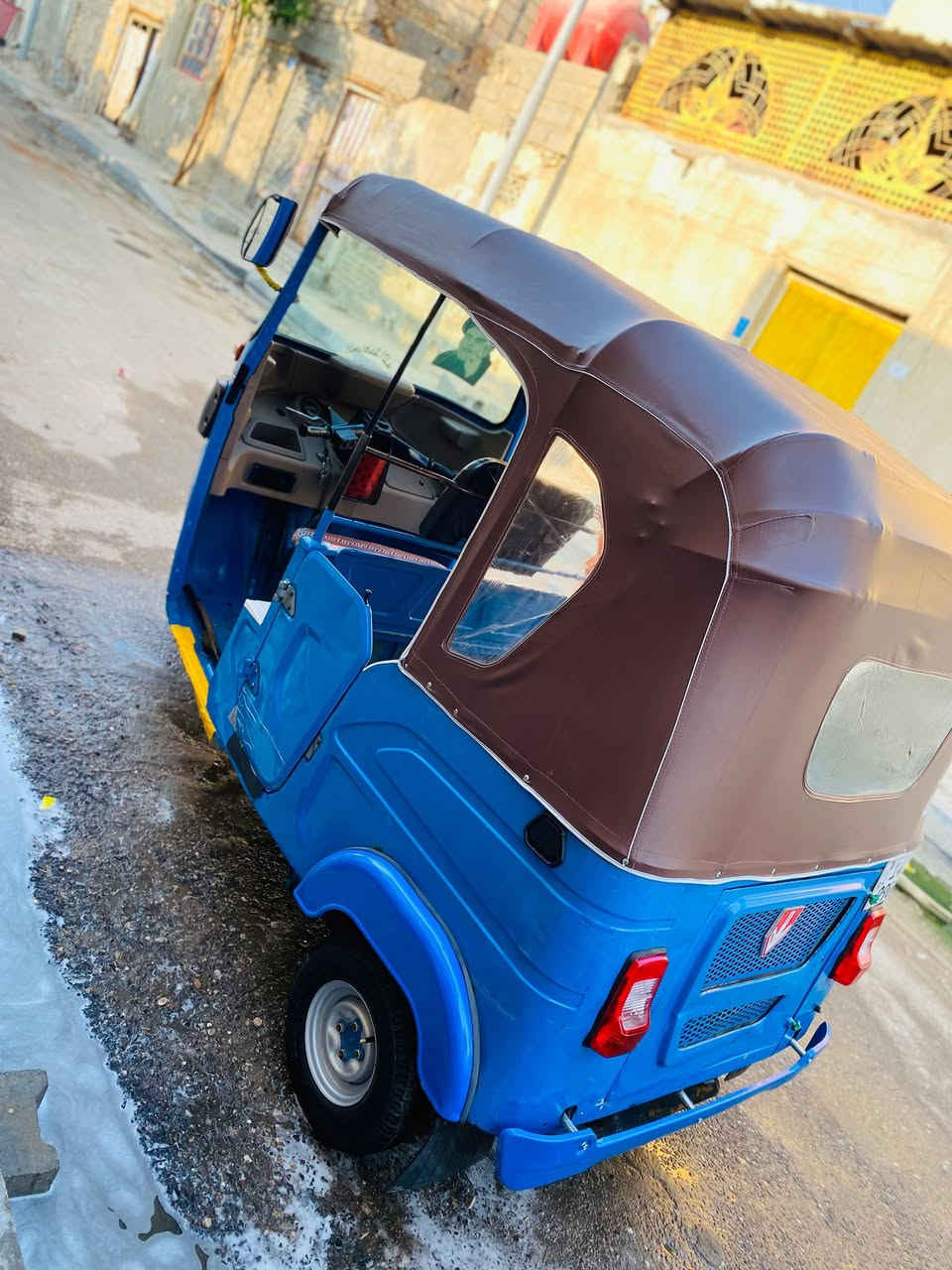 لسلام عليكم تكتك للبيع موديل ٢٢ بيه جاملغ بارد والثاني شخوط والدوسات معمرات التكتك خير منالله حلوه للبيع بسعر ٨ ملايين بيها مجال للطيبين الشراي يتصل على الرقم *********** العنوان البصرة الجمهورية
