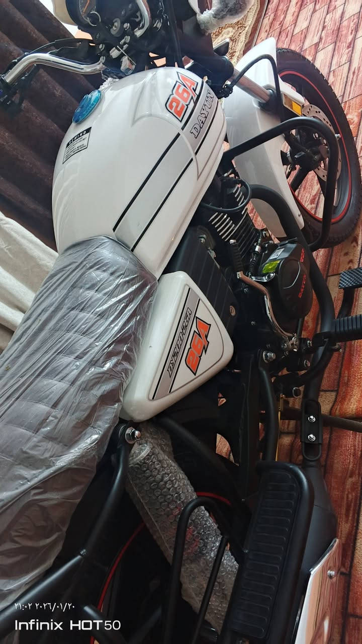 ديوان 23 مكينه 200 كتابه حمره الشكل القديم ويل 18 زيرو بعده بدهن الشركه قبل يومين شاده من الصندوك  أوراق سكنر من الوكيل السعر مليون ٦٥٠وبيه مجال كلش بصيط حك الجيه مكان بابل الهاشميه ***********
