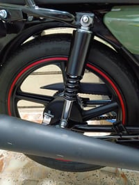 حبايب دراجه ماكس وان  لون زيتوني موديل 25 الدراجه خير من الله كلش نضيف...