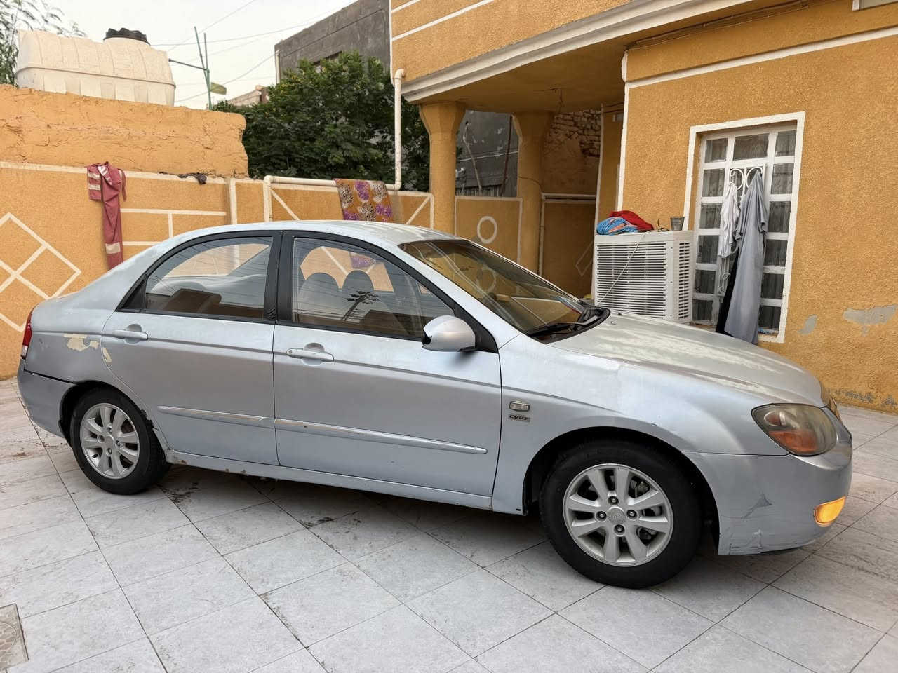 السلام عليكم
للبيع سيراتو 2008 متجاية ومصبوغة عام 
مكينة وكير جديد رقم بغداد الماني تحويل مباشر
السيارة جديدة ومناقصها شي 
مكاني كربلاء
***********
