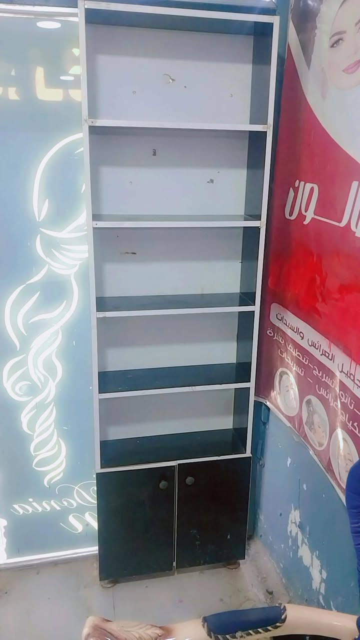 اغراض صالون  للبيع /مكاني النجف
***********
