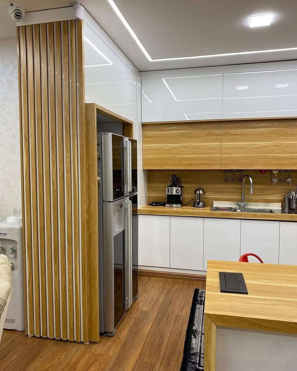 تكتمل الاناقه مع مطابخ فينيسيا  
#تصميم_و_تنفيذ كادر فينيسيا  للمطابخ التركيه والديكور  
كاونتر خشب الداخل mdfوالخارج hdf
حصراً حصراً الخشب تركي وليس ايراني 
نشالله يعجبكم التصميم وتصميم الالوان 

📍زورونا الحله سيطره الاثار 
📞للتواصل والاستفسار 
***********
