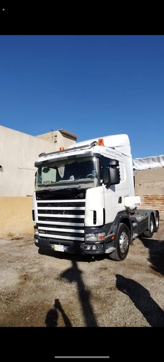 للبيع سكانيه سحال مديل 2001مكينه 420كير900عادي3*3رقم بصره دخول جديد مكان بصره هارثه***********
