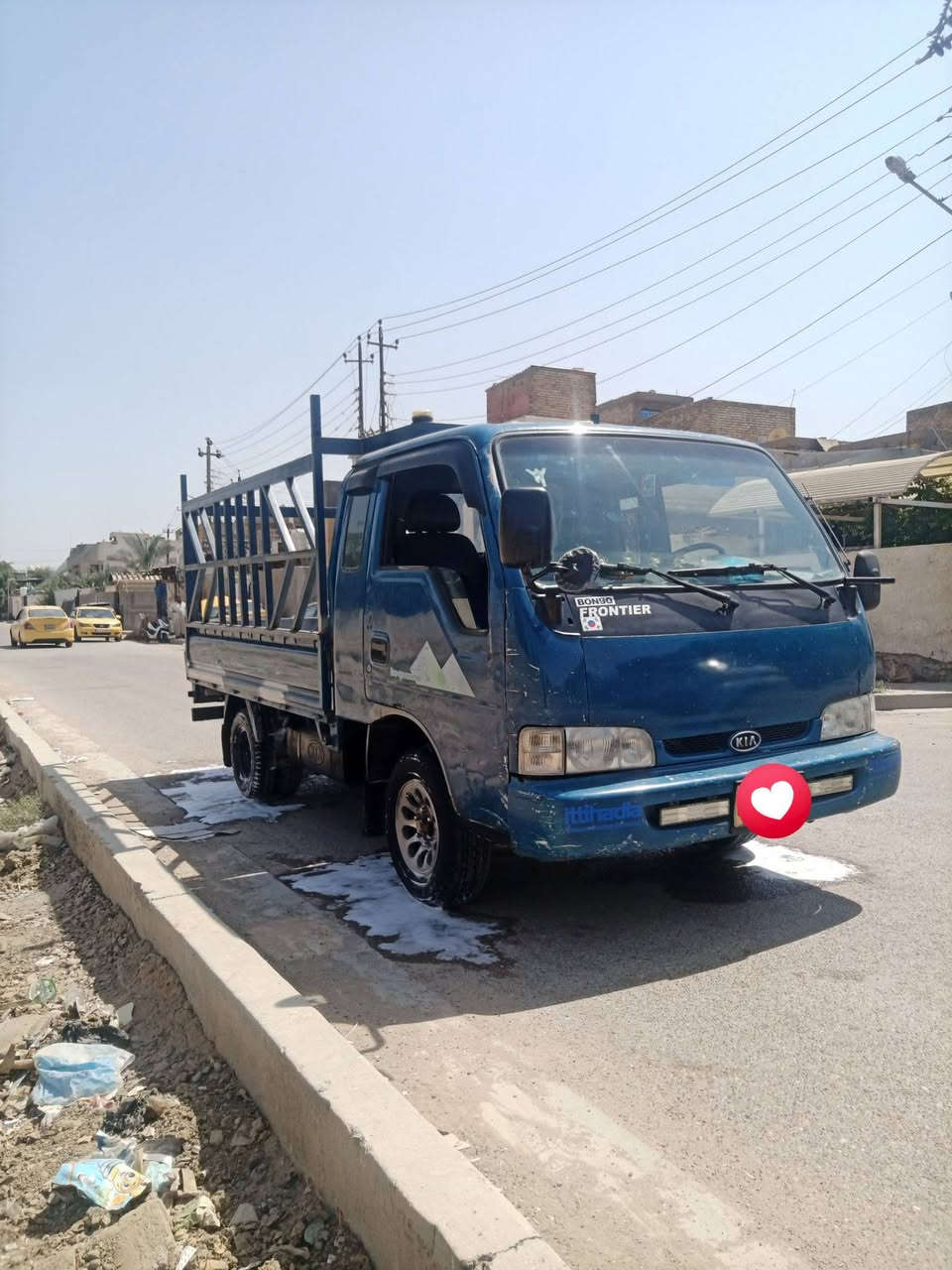 سلام عليكم كيا فونتيره للبيع موديل 2000 قماره وربع ثابت 7 چنكال مكينه 3000 كهربائيات كله شغاله سياره جاهزه مكاني بغداد للستفسار***********:السياره رقمه بغداد مشروع وطني
