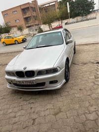 سلام عليك اخوان بي ام صقر ٥٢٥ ia سياره  مصبوغ عام للجماليه  تبريد شغال...