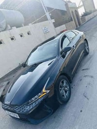 عندي كياK5 موديل2021 محرك توربو  سياره گير محرك تبريد بشرط محرك مفتوع ...