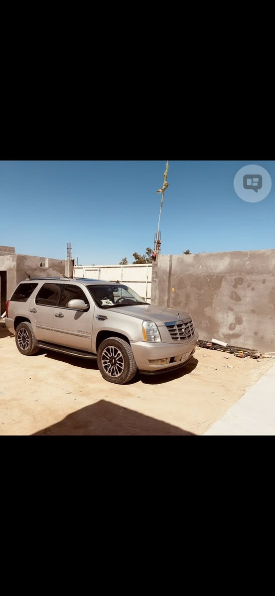 السلام عليكم
كاديلاك اسكاليد موديل 2007خليجي رقم بصره سنويه لغاية 2030 ثلاث قطع صبغ اثر جراد السيارة تخم تاير جديد حداديه عامه جديده السعر 165$
***********
