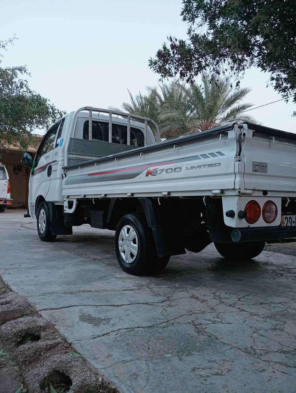 كيا للبيع موديل 2020 رقم واسط نكليزي سنوية جديدة مكفولةكفالة عامة كير محرك اكسن شراي يتصل***********
