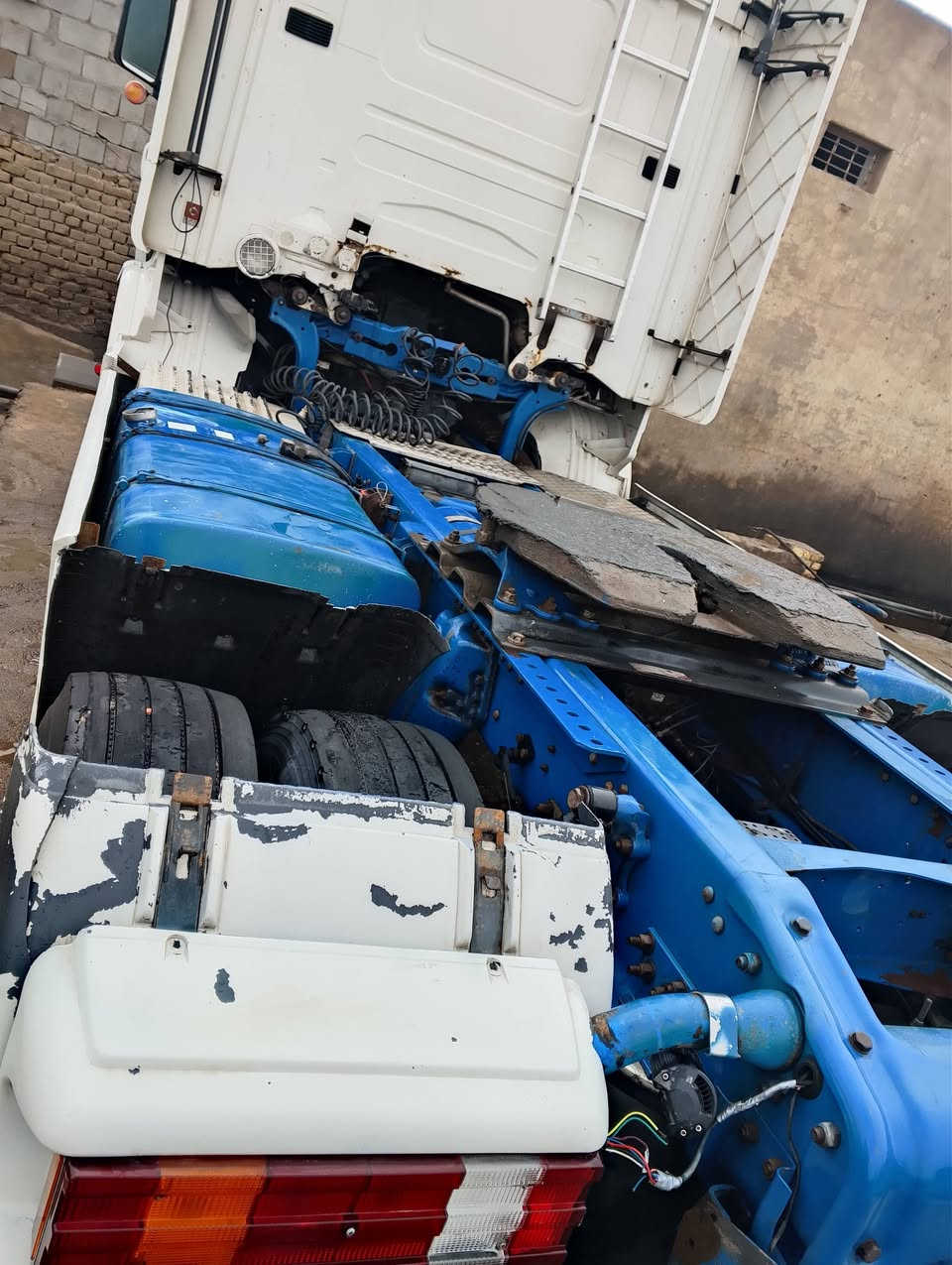 سكانيا للبيع 2007 مربوطه براد رقم بصره العنوان ميسان
‏‪***********‬‏
