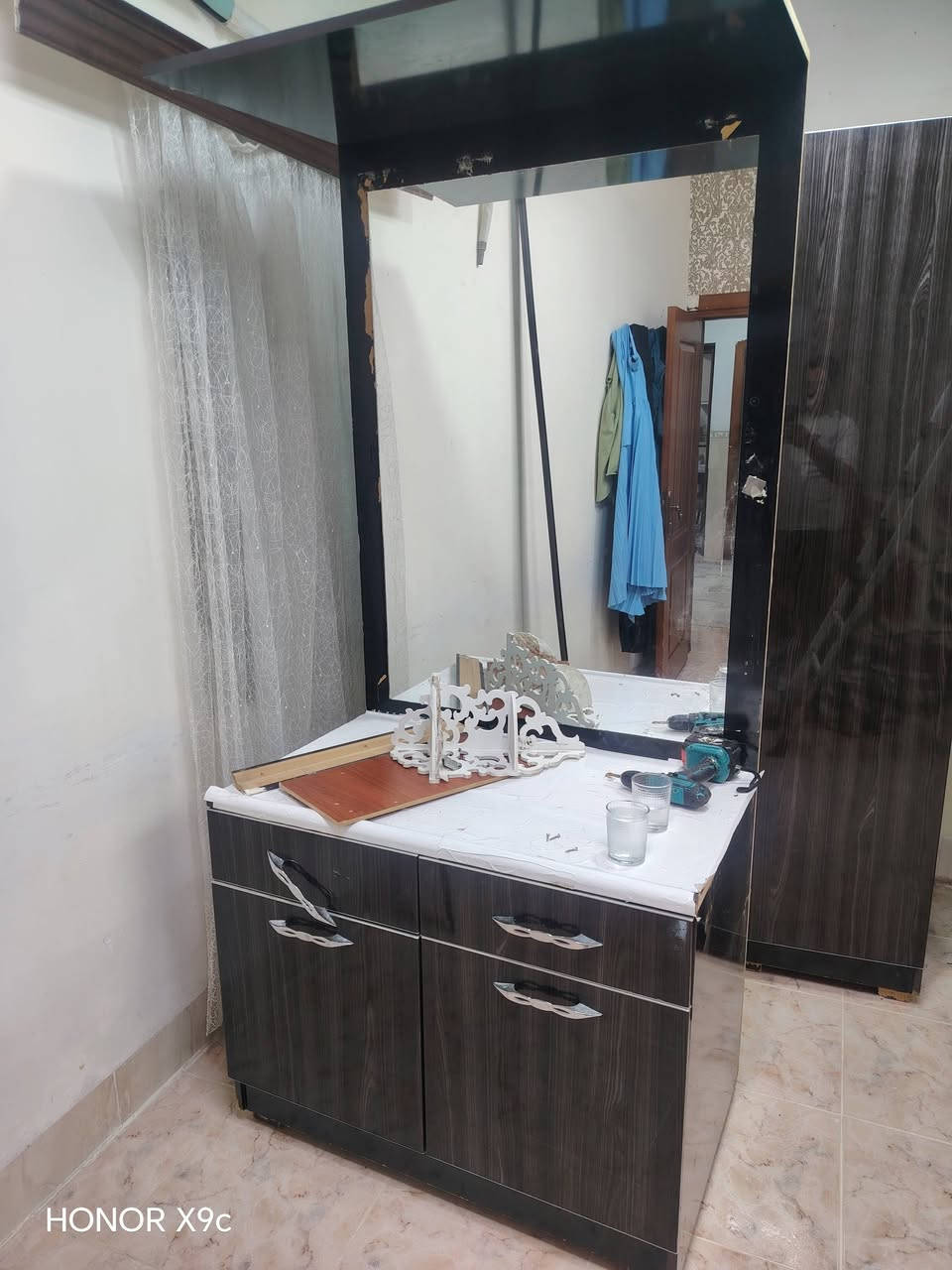 كنتور مع ميز تواليت السعر ١٢٥


**إذا كنت صاحب هذا الإعلان وتريد حذفه لأي سبب، رجاءا أرسل رسالة إلى الدعم الفني**