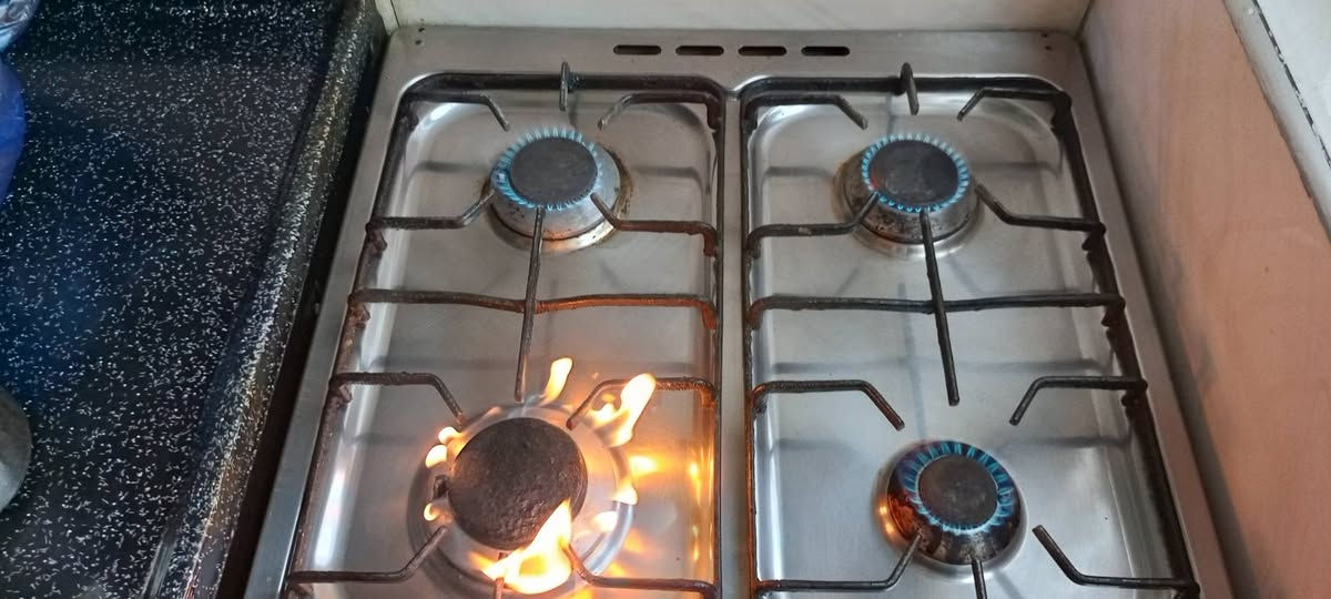 السلام عليكم طباخ مصري اربع عيون للبيع ب١٥٠ مكاني عبيدي


**إذا كنت صاحب هذا الإعلان وتريد حذفه لأي سبب، رجاءا أرسل رسالة إلى الدعم الفني**