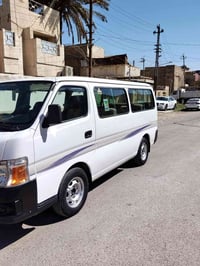 نسان البيع موديل ٢٠٠٩ مكينة وكير وكسن مكفولات تخم تاير دوشمة جديدة مكف...