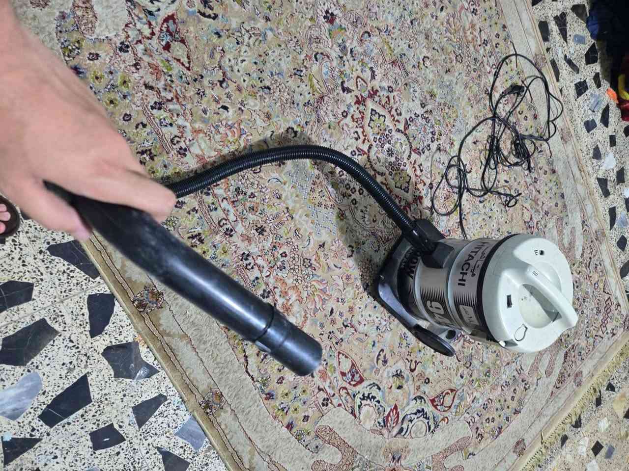 لحك أغراض بيت مستعملة
السلام عليكم 
اوتي نقص حلقة الحديد + السنادة
مكنسة كهربائية ناقص ماسحتها 
ساعة جيدية مابيها شئ بس باتريات
اوتي يدوي مابيه كل أشكال
بردة لون نيلي نظيفة مثل ما موضح امامكم 
چرباية حديد نفر واحد 
تواصل واتساب 
***********
