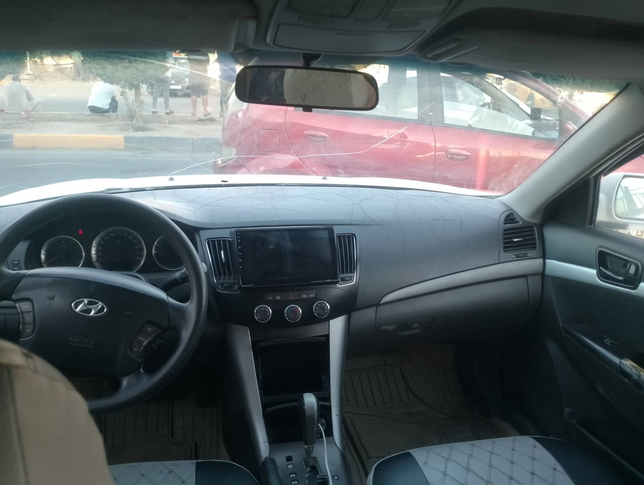 السلام عليكم ورحمه الله وبركاته سوناتا موديل 9 مصبوغ حزام رقم دهوك جديد هزه جديده عنوانها بغداد الشعله 80 وبيها مجال***********
