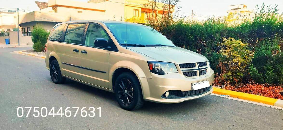 __بەناوی خودای گەورە __
دوج کرڤان مودیل 2017 مواسفات شاشە تبرید مرکزی کوشین ملکی vip سبوغ دوو پارچەی هەیە  چاملغی پێشەوە سیاق چاملغی دواوەی سکن دوو شوێنی بچوکی  تری سبوغە  بێ ژوورێ و بێ ایرباک هەمووی بەشەرت سعری  142ورقەیە   رەقەم هەولێر رەقەم باریکە بەناوی خۆمە زۆر جوان توندو بەرچاوە *********** گۆرینەوەو فرۆشتن أربيل, العراق
