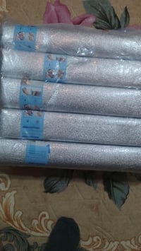 عندي هاذة الاسق جدران نوعيتة الماني 10 رولات الطول 3 امتر و العرض نص م...