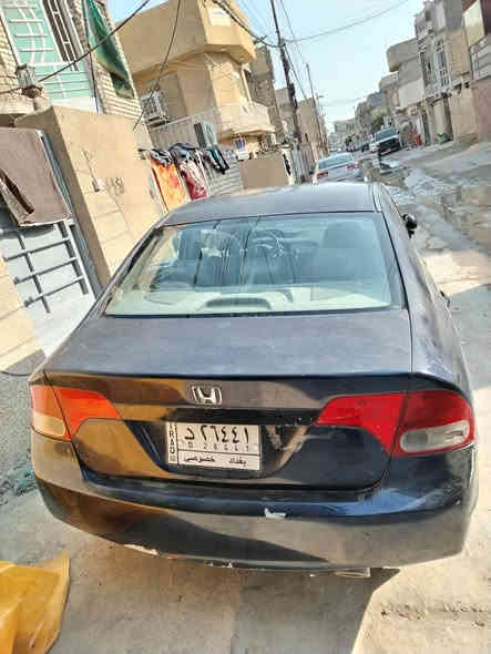 السلام عليكم سياره هوندا سيفك ٢٠٠٩ للبيع  السعر ٦٥  الاستفسار ***********
