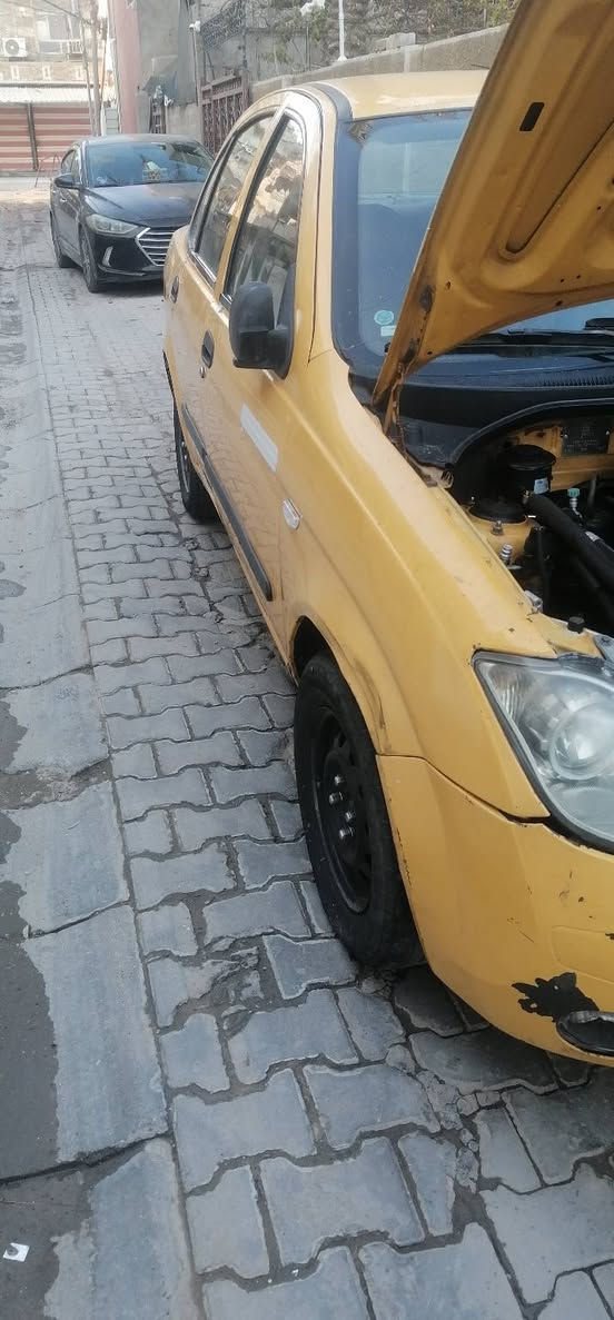 السلام عليكم طيبه موديل 13 السياره بسمي سنويه لل27 قبل شهر شادله مكينه وكلج وسلف ودينمو جدد وزوج تاير جديد صدر امامي خافي جدد تخم دبلات ميري السياره للشارع ما ناقصه برغي السعر 28وبيه مجال قليل مكاني الدوره شارع٦٠ ***********
