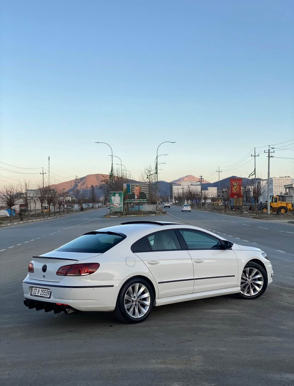 ڤۆڵکسواگن پاسات  بۆ فرۆشتن
مۆدێل ٢٠١٢ ی فول فول مواسەفات سەیارەکە بێعەیبە مەسرەفی تیانیە دوو بست بۆیاخی هەیە ڕوبەڕوو زۆر جوانترە سەیارەکە ناو قەیسی پانۆڕاما ١٧٥ هەزار ڕۆشتوە مەکینە نەکراوە مەکینەی ٢٠ی تۆربۆی ٦ گێڕ مەرغوب تا ٢٠٣٠ تازەیە بەناوی خۆمەوەیە بۆ زانیاری زیاتر پەیوەندی بکە *********** السليمانية, العراق
