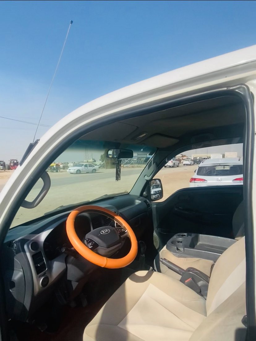 السلام عليكم للبيع
كيا حمل 2015 رقم واسط دولي وتحويل ثاني يووم
كير ومكينه حداديه تخم تاير بشررط 

بيه صبغ الصفاح مال بدي مبخرات يعني صبغ والدوسات مصلحات  باقي السيارة كفاله 

العنوان واسط الزبيدية 
للاستفسار :.
  
***********
