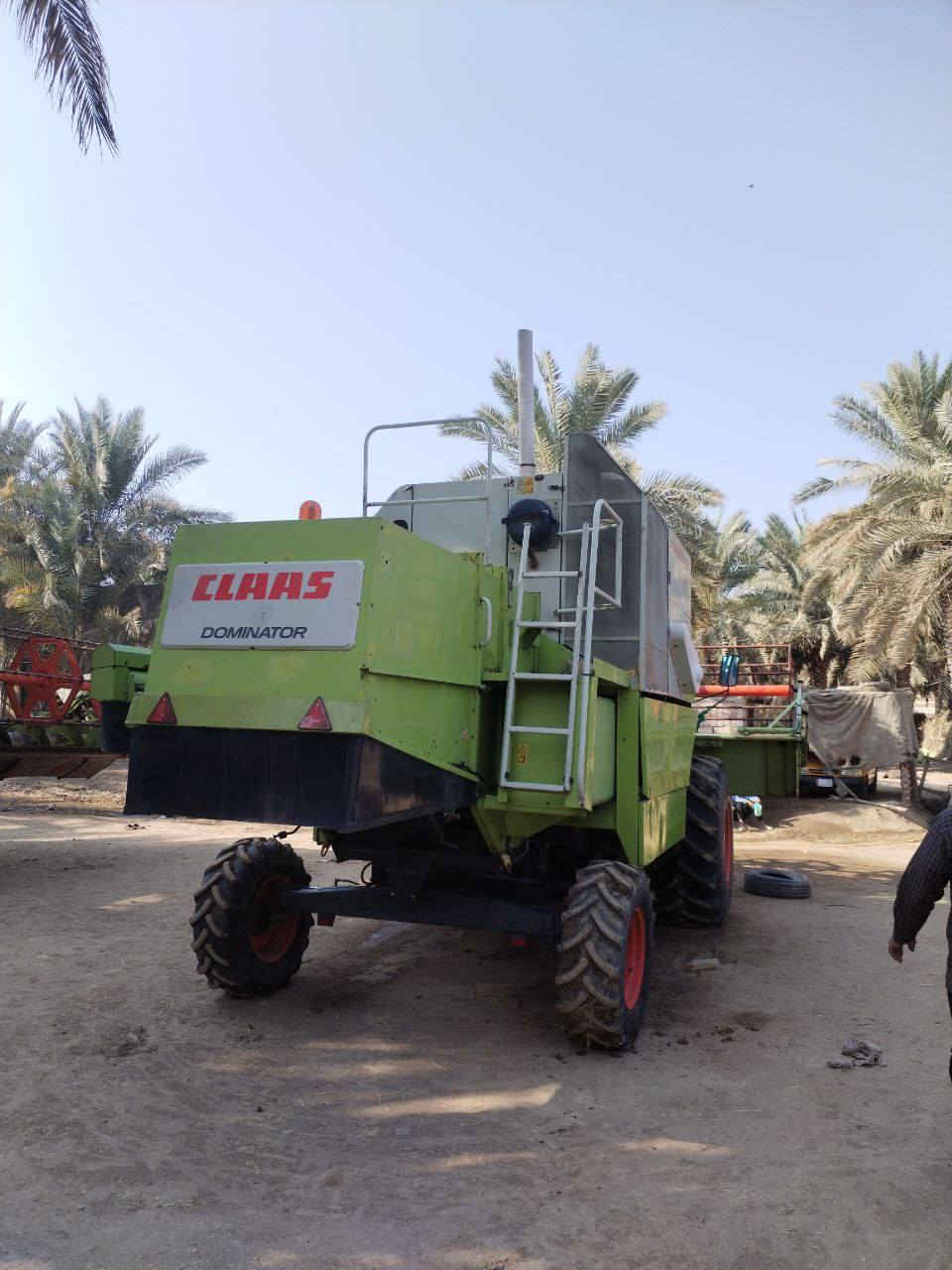 السلام عليكم حاصده كلاص هيدرو موديل 2005 مكفوله من كلشي لاطك ولالحيم مضخه وهوزنات مكفولات  مكاني ديوانيه قضاء الشاميه الاستفسار اكثر الاتصال على الرقم ***********
