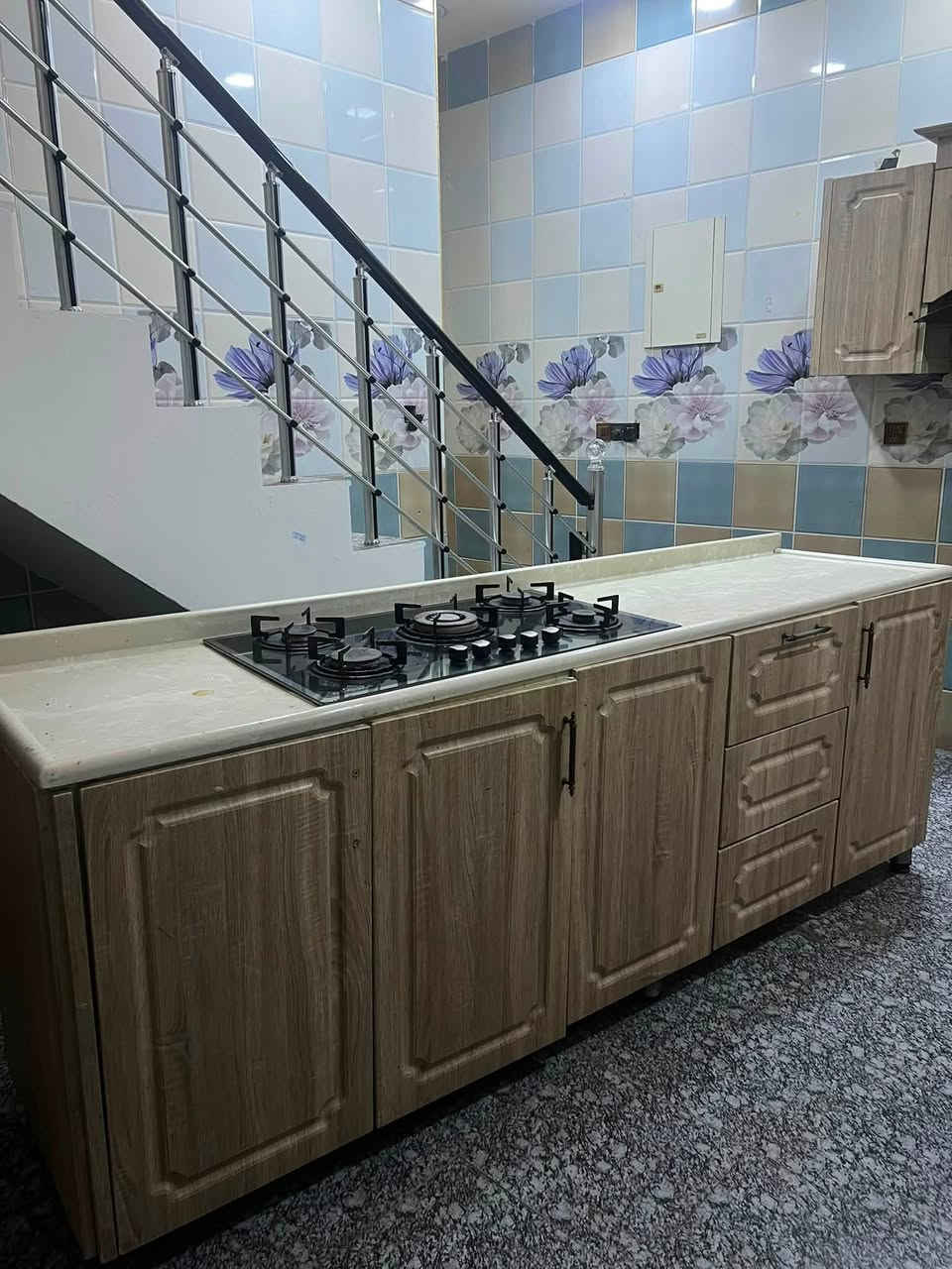 كاونتر للبيع بغداد الدورة تواصل : ***********

