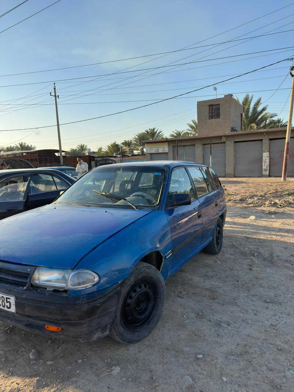 اوبل استرة ستشن 1993                                 رقم ديالى نگليزي سنوية 2030
لايتات جديدة سكنات جديدة راديتر جديد.             گير محرك كهربائيات خير من الله كلشي شغال        الگشر مثل ماموضح بالصور نص ونص بيهة صبغ ومعجون يعني 

موجودة في ديالى كنعان 

السعر من الاخير ٢٥ ورقة

***********

***********
