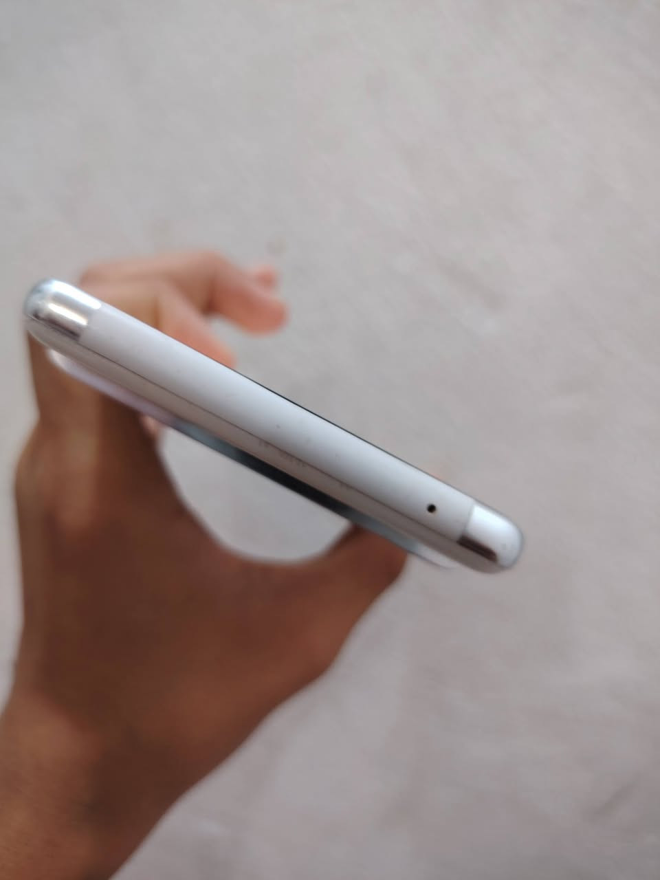 كوكل بكسل 6 برو 5G
ذاكرة 128 رام 16
ببجي 90 فريم
شرط مامفتوج
نضيف لوك
كاميرا دمعه
مراوس ب هونر وانطي فرق
أو جيتي 20 برو


**إذا كنت صاحب هذا الإعلان وتريد حذفه لأي سبب، رجاءا أرسل رسالة إلى الدعم الفني**