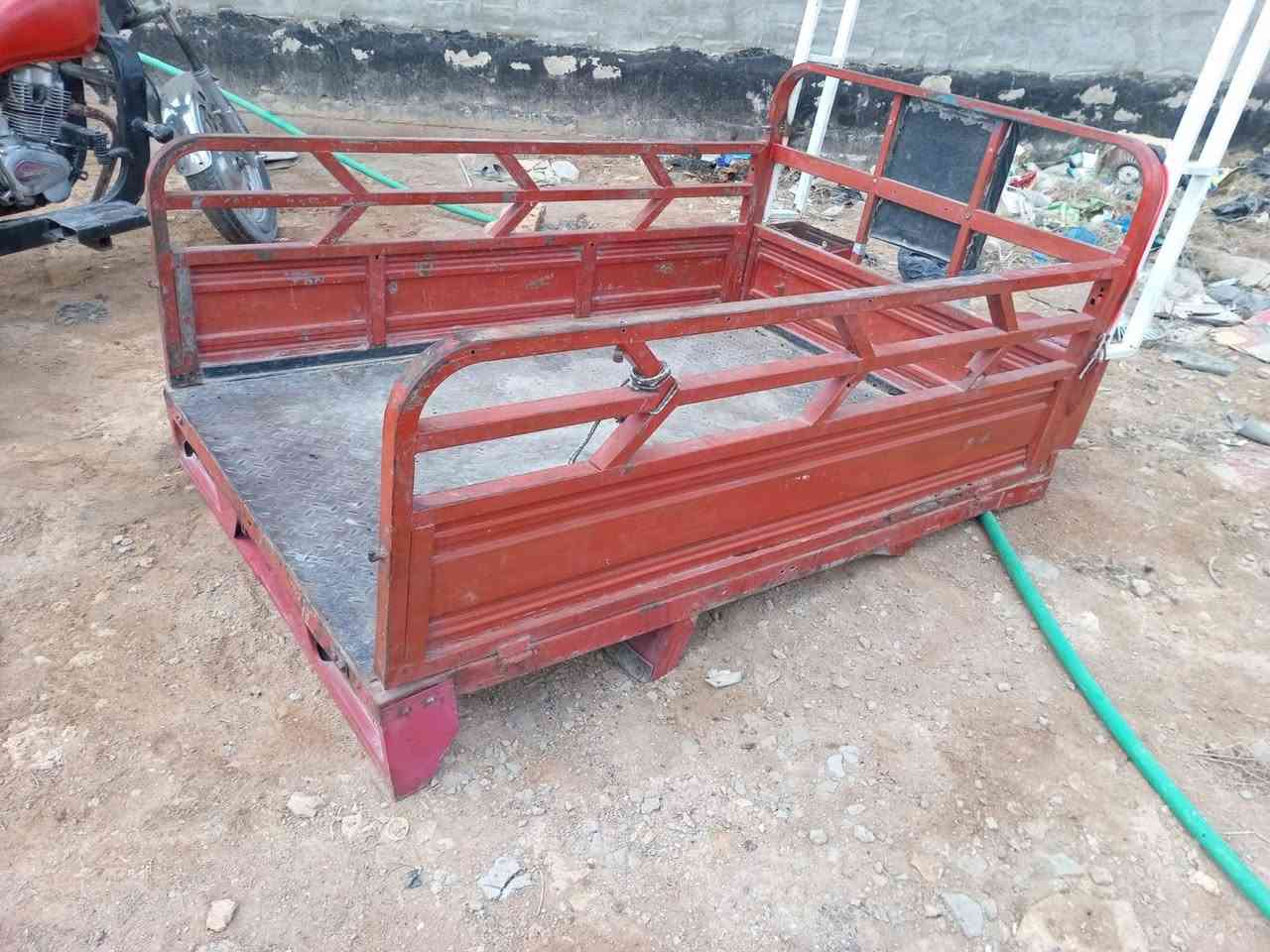 بادي 140 هو عماريتها بدي نظيف مكاني شاميه ***********
