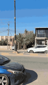 السلام عليكم 
 أرض للبيع المساحة 1000 متر  الواجهة 30  والباقي نزال ارض مربعة  طابو ملك صرف سند منفرد تصلح دار سكن او حسينية  تحويل اسهم وليس اقرار  ب اسم المشتري مباشر … كربلاء طريق فندق البارون شارع السيدة زينب منطقة الجرية قرب سوق الجرية  عامود 235 منطقة سكنية تبعد عن مركز المدينة 7 كيلو سعرها 130   للأستفسار اتصال 📱 أو واتساب … ***********
