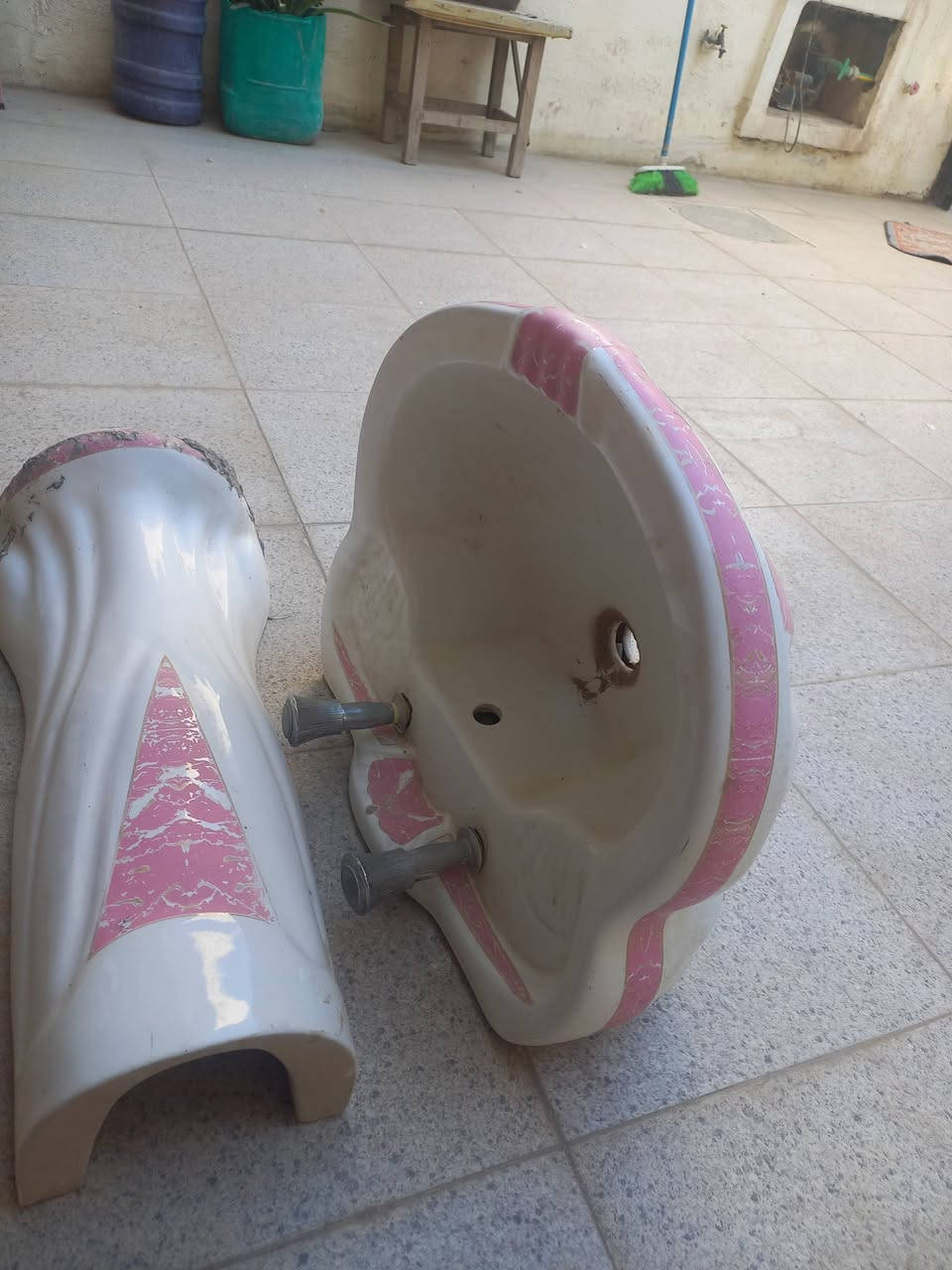 مغسلة نظيفة جدا ب٢٥


**إذا كنت صاحب هذا الإعلان وتريد حذفه لأي سبب، رجاءا أرسل رسالة إلى الدعم الفني**