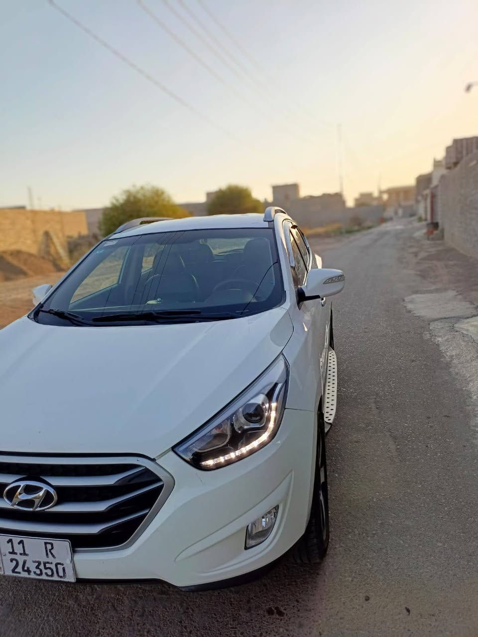 سلام عليكم للبيع توسان خليجي موديل 14 رقم بغداد دولي 
سياره جديده اغرض شركه بي 
محرك 2000 شرط محرك وكير كفاله
_____________________________
مواصفات سيارة كشن امامي خلفي تتدفئه كامره خلفيه شاشه جبيره مري شفط 
_____________________________
سياره بيها بونيد ودعاميه فقط صبغ باقيه سيارة مكفول كفاله عامه
 _____________________________ 
مكان سياره موصل 
اي استفسار اتصال عل رقم 
آسيا ***********
كورك ***********
