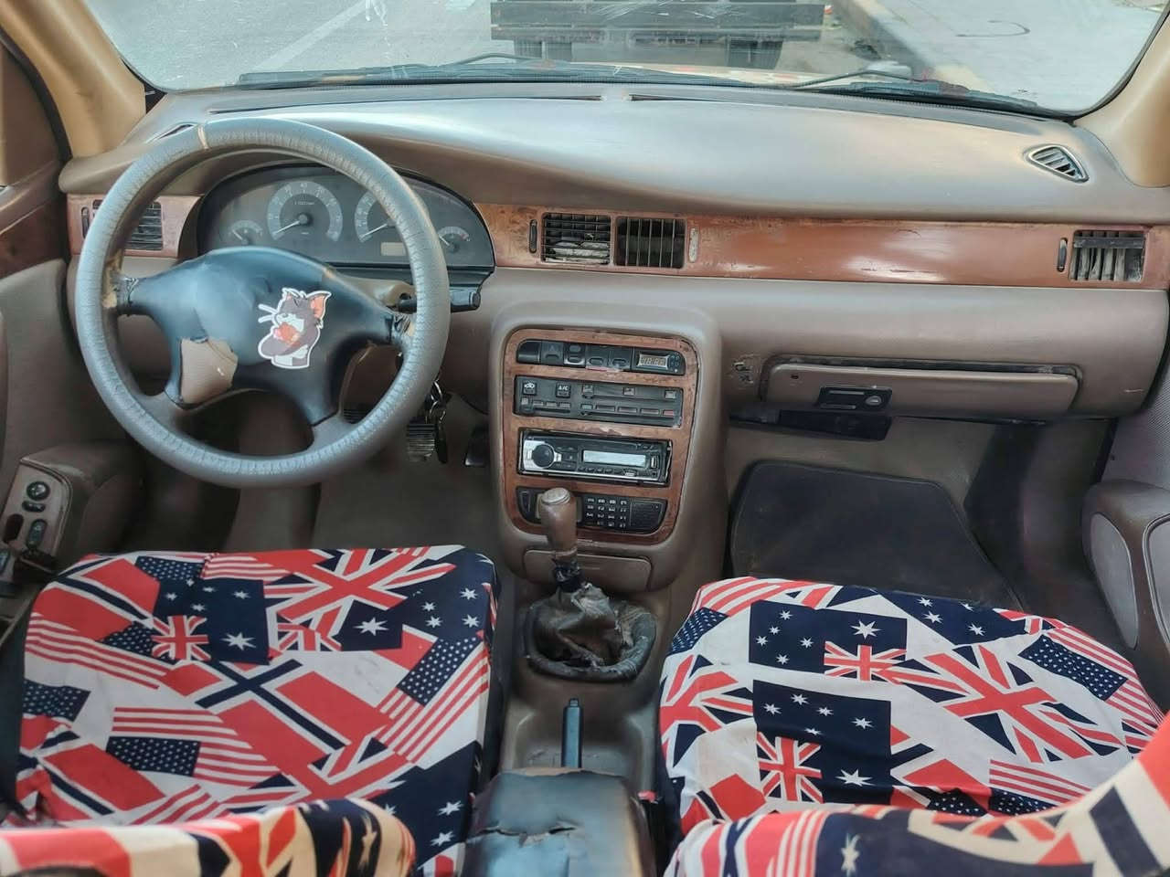 لبيع سمند موديل ٢٠١١ سنويه ٢٨ مصفره هيئه وغرمات بسمي السعر 27وبيها مجال بسيط المكان قضاء السوير الاستفسار ***********
