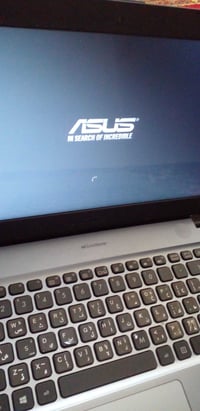 لابتوب • للبيع