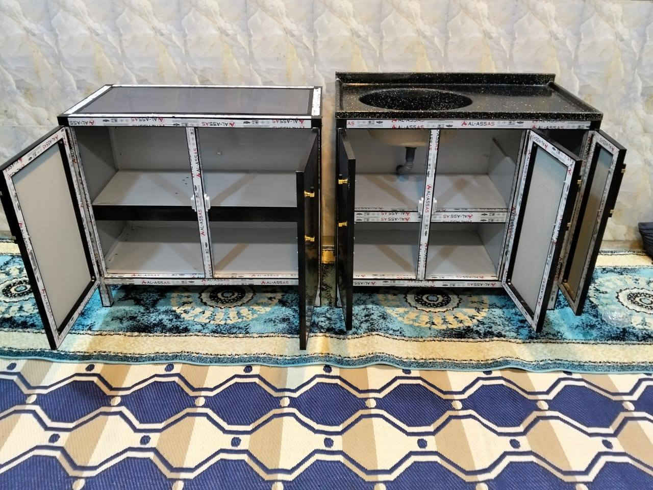 كاونتر مستعمل نظيف تزكام مو سوكي قطعتين بدون ملحق  مكاني بغداد مدينة الصدر واكو خدمه توصيل بكروه ***********بي واتساب رقم
