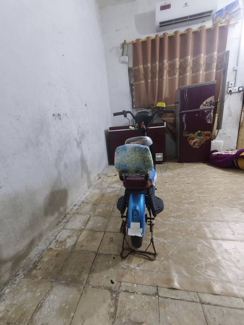 السلام عليكم دراجه شحن حجم 14للبيع الدراجه كامله بس عوزه شويه تعديلل الدرجه ناقصه [عقل] كامل الملحقات ان بي ثريي ستان مبلايل هورن نشرات اشاير دبل سويج ويلل رياضي {السعر 75}بيه مجال للطيبين العنوان البصره التنومه تواصل ***********
