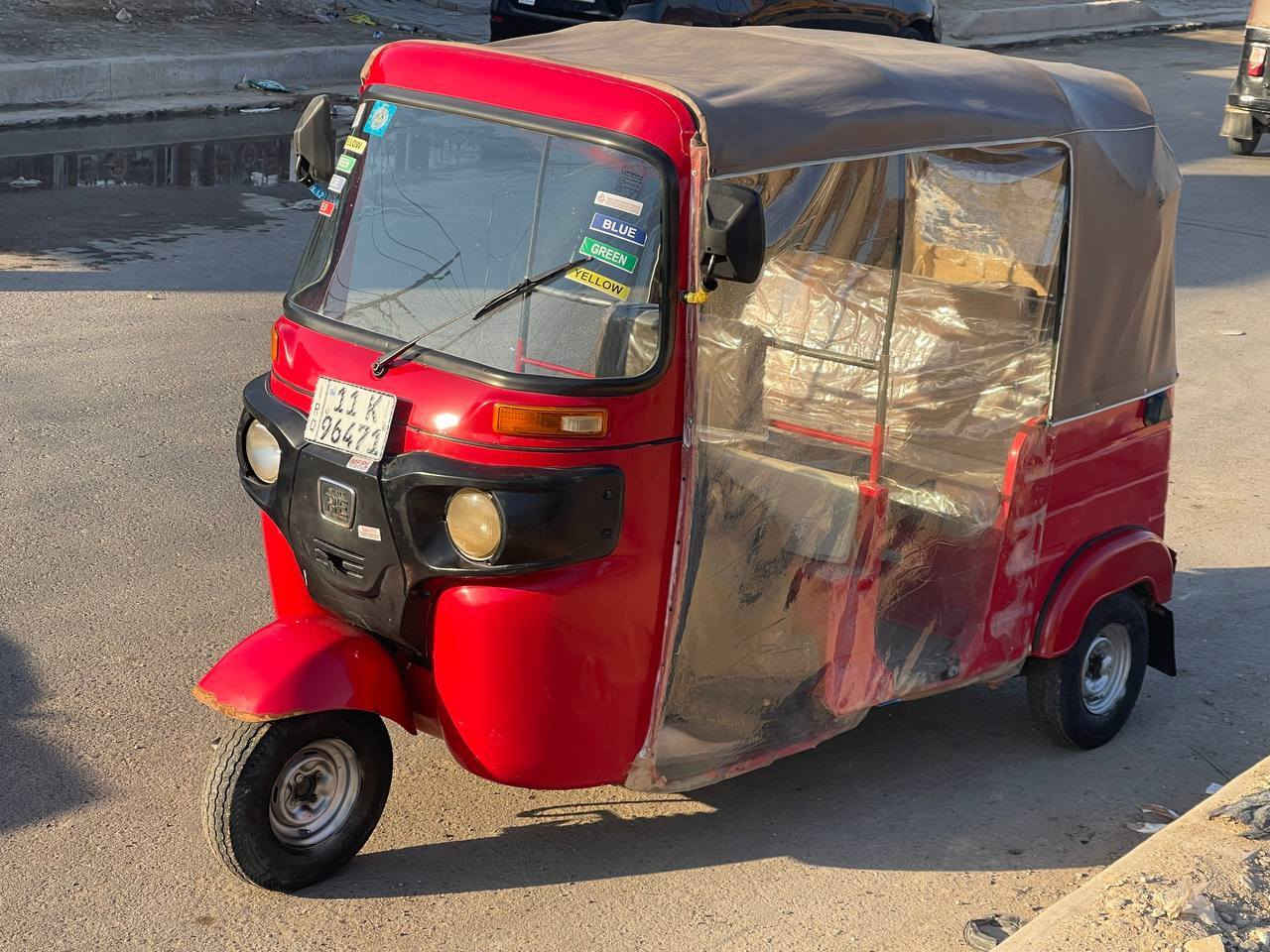 سلام عليكم تكتك للبيع 18 حي اور***********
