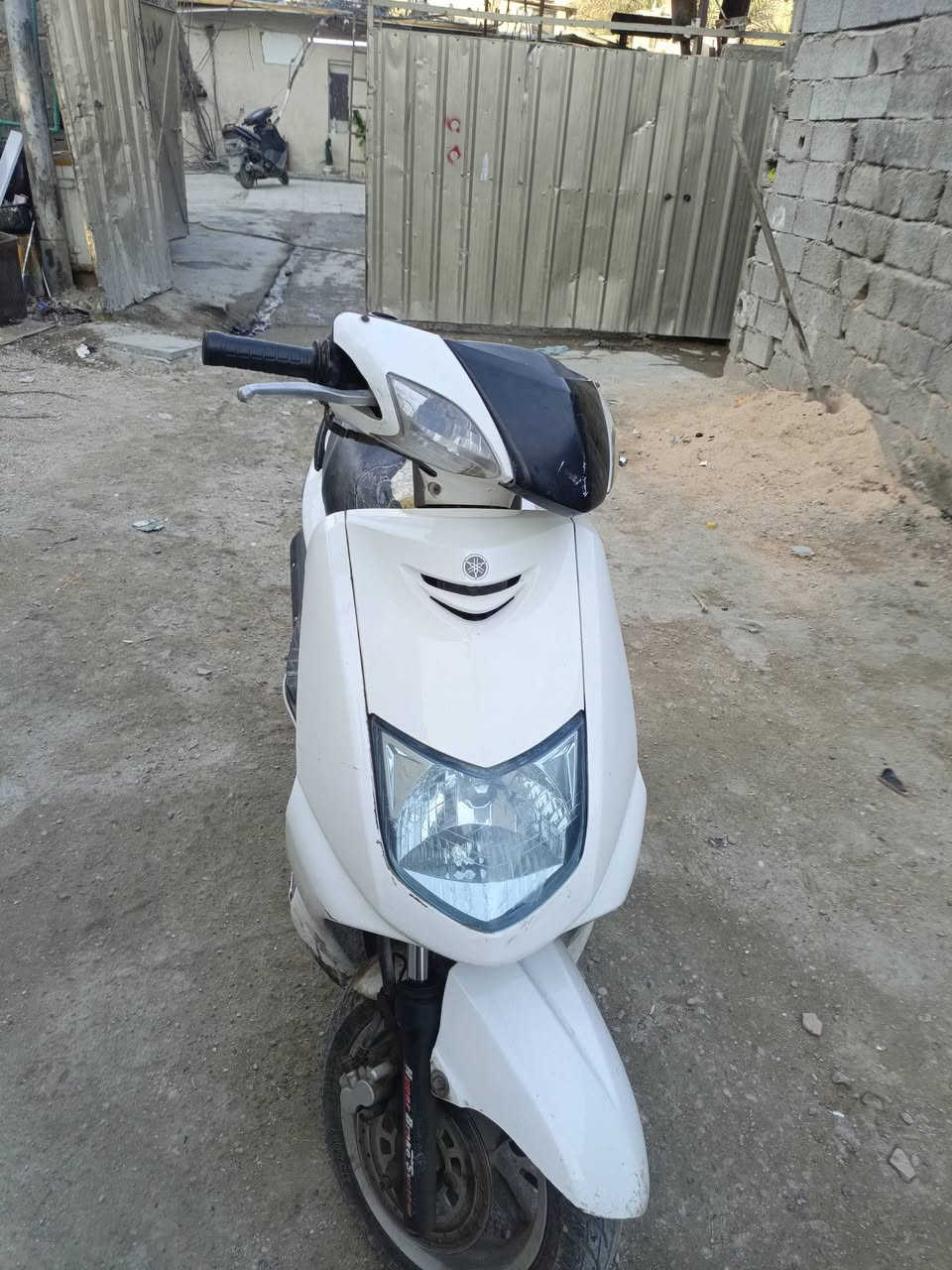 السلام عليكم دراجه سكنس نثيه دراجه جديده السعر 650وبيهه مجال حك الجيهه الرقم ***********
