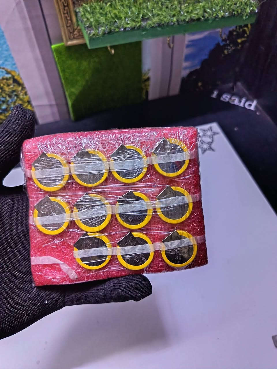 اخوان هذني بطاريات مثل ماوضح بالصوره بـ 8


**إذا كنت صاحب هذا الإعلان وتريد حذفه لأي سبب، رجاءا أرسل رسالة إلى الدعم الفني**