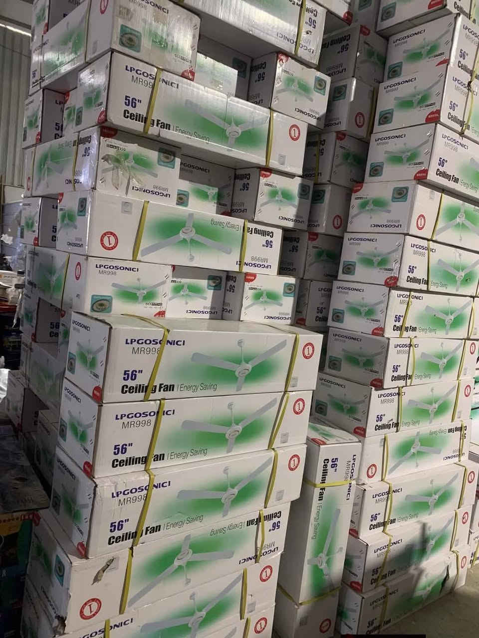 عرض خاص 🤍🤍  وبلاش. وبلاش
شرط الاصلي وضمان 
بنكات سقفيه ماركة جوسونك
دبل بولبرن ملف نحاس
السعر 20 وتوصيل مجاني داخل بغداد

رقم واتساب ***********
