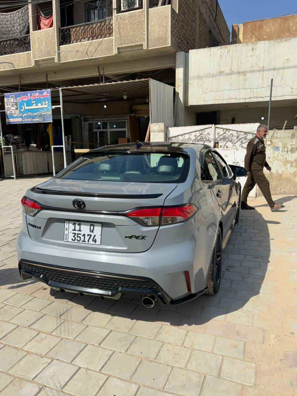 كورلة وارد امريكي
ماشية 84 رقم بغداد نكليزي فول مواصفات 
مكان بغداد الأمين السعر ١٦٠ 
***********
