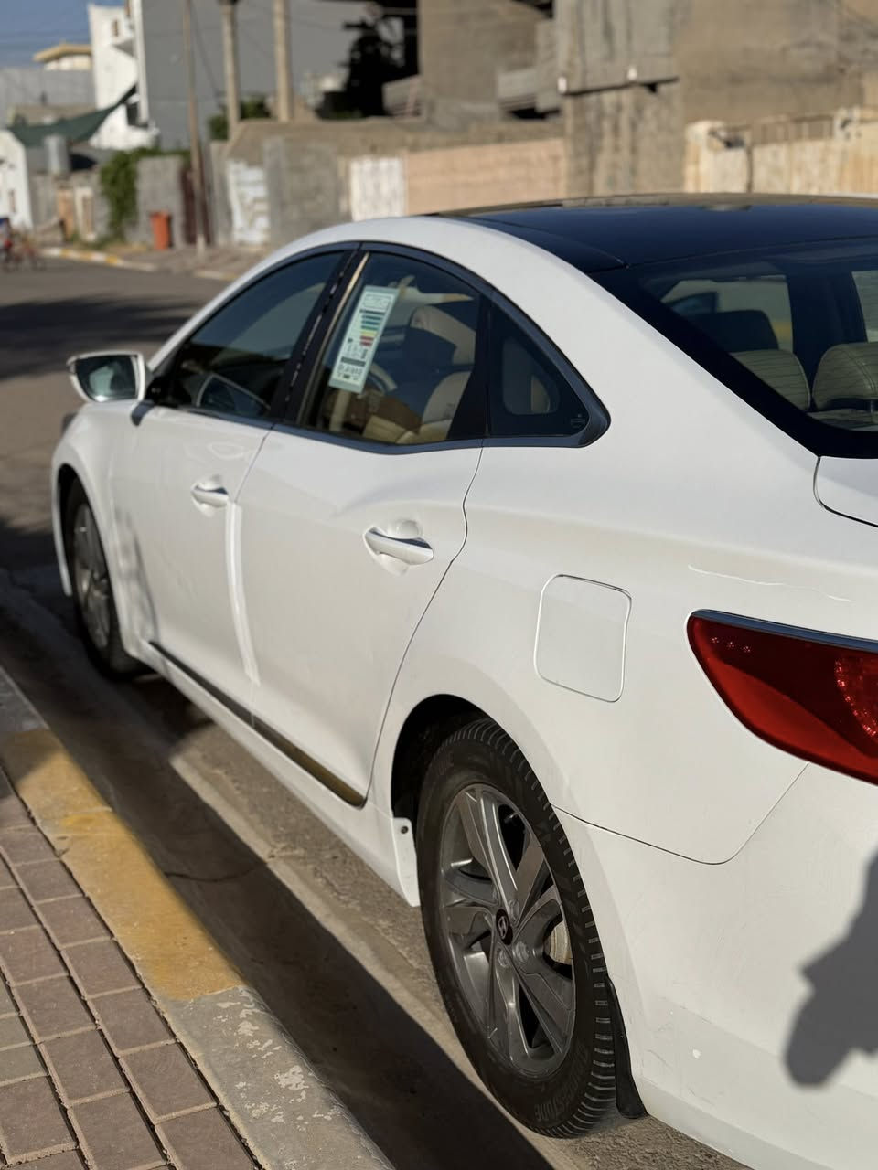 سلام عليكم
للبيع هونداي ازيرا 2012

خليجي 

المواصفات فول 

فتحه بانوراما 

لد امامي 

لد خلفي 

حساس امامي 

حساس خلفي 

مري شفط

كشنات جلد جوزي 

كشنات كهرباء 

كشنات امامي هيتر 

تبريد قطعتين 

تبريد قطعتين 

تحكم ستيرن جهتين 

سياره جديده بمعنه الكلمه 

ملاحظة / جامرلغ تبديل بلادي وبيه مكانات بارد فقط 

 جاهزة من كلشي – أي نقص مو موجود!

🔴 السعر 💵 115$

📍 المكان: كركوك (طوز خرماتو)

📞 ***********
