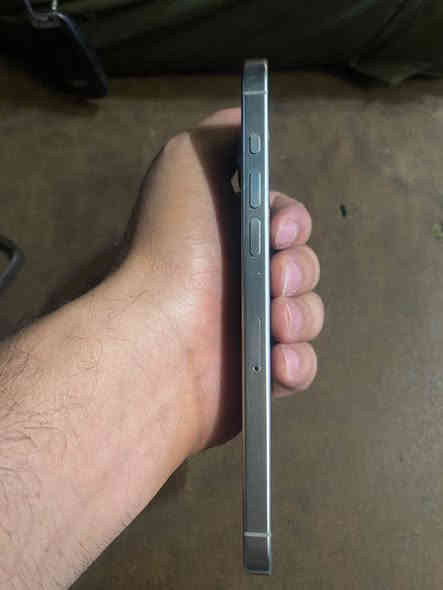 للبيع ١٥ برو ماكس بطاريه ٨٤ بغداد  سعر ٩٥٠ الف 
الاتصال ***********
